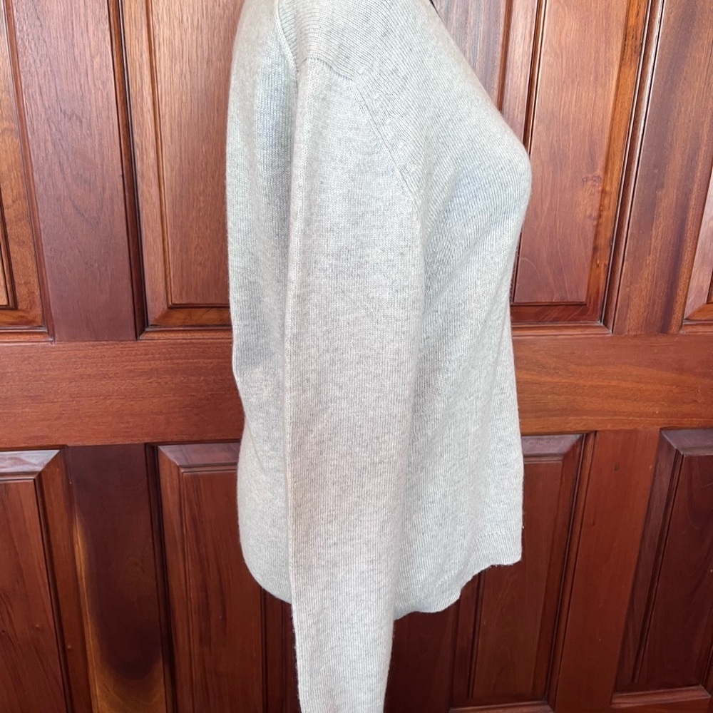 Brora 100% Cashmere Women Sweater Jumper Size 6 EU 38 Light Grey V Neck Scottish - Picture 3 of 10